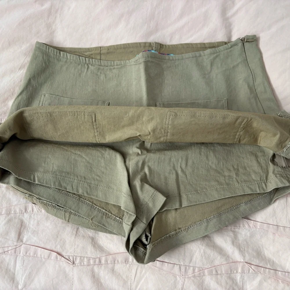 Urban Outfitters Mini Tan Skort - Picture 2 of 4